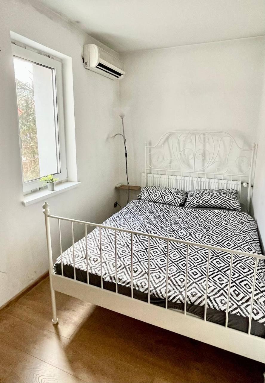 Comfy, Nice And Small Room In Krakow Exterior photo
